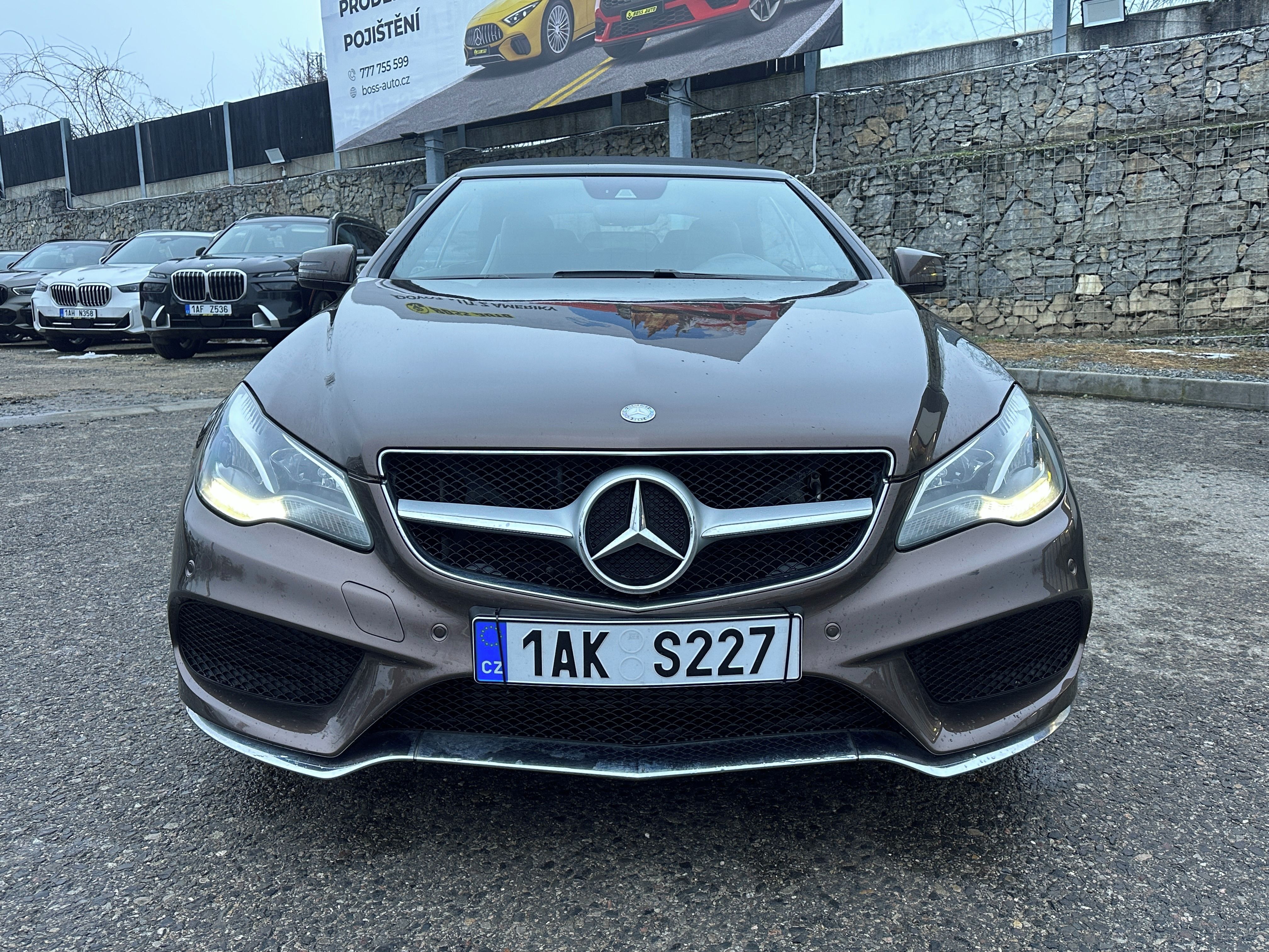Mercedes-Benz Třídy E, Mercedes-Benz E 350  2013 - fotka 3