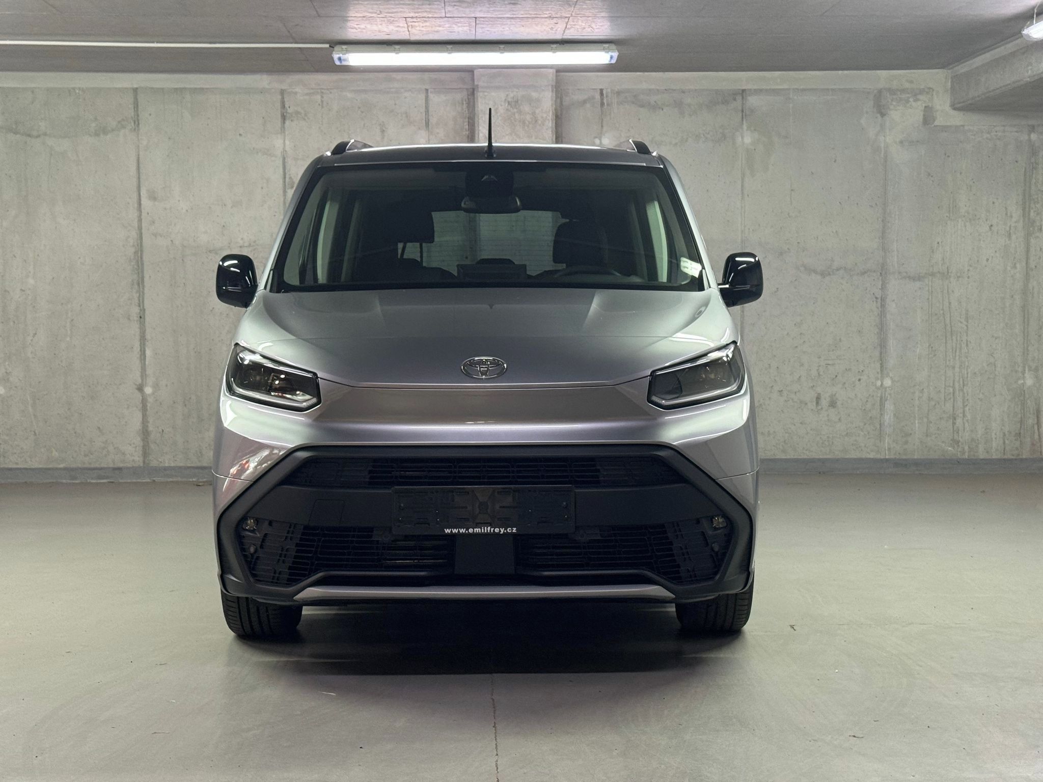 Toyota Proace City Verso, VIP 7 míst 1,5 AT Long - fotka 2