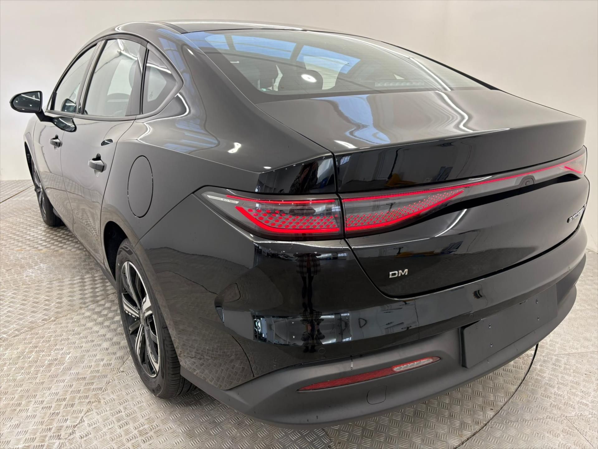 BYD Seal 5 DM-i, 156 Kw Design - fotka 4