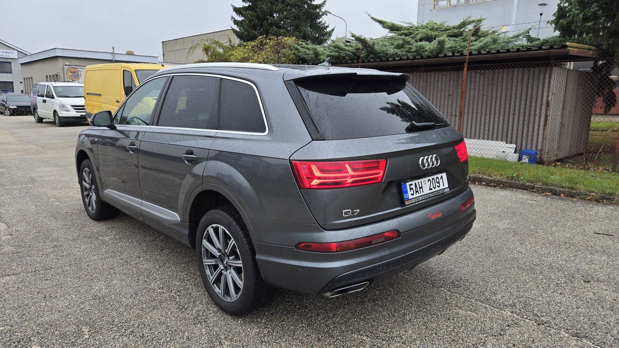 Audi Q7, 3.0TDI SLINE TAŽNE CŘ DPH - fotka 4
