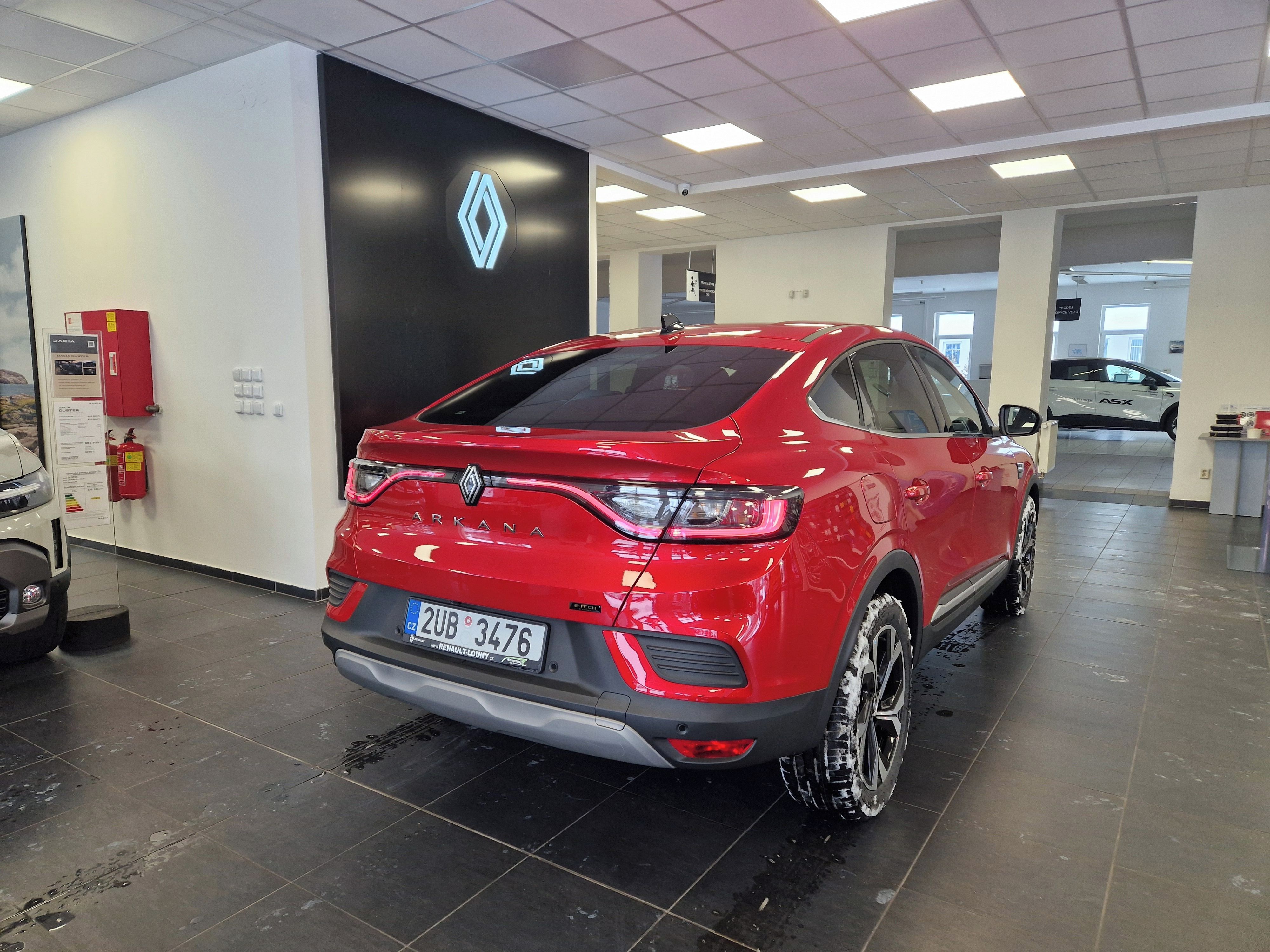Renault Arkana, techno E-Tech full hybrid 145 - fotka 3