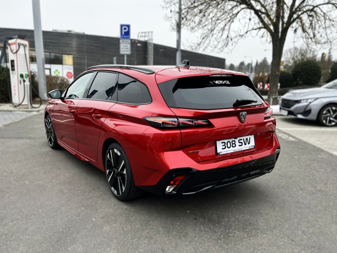 Peugeot 308, SW GT Hybrid 145 e-DCS6 - fotka 4