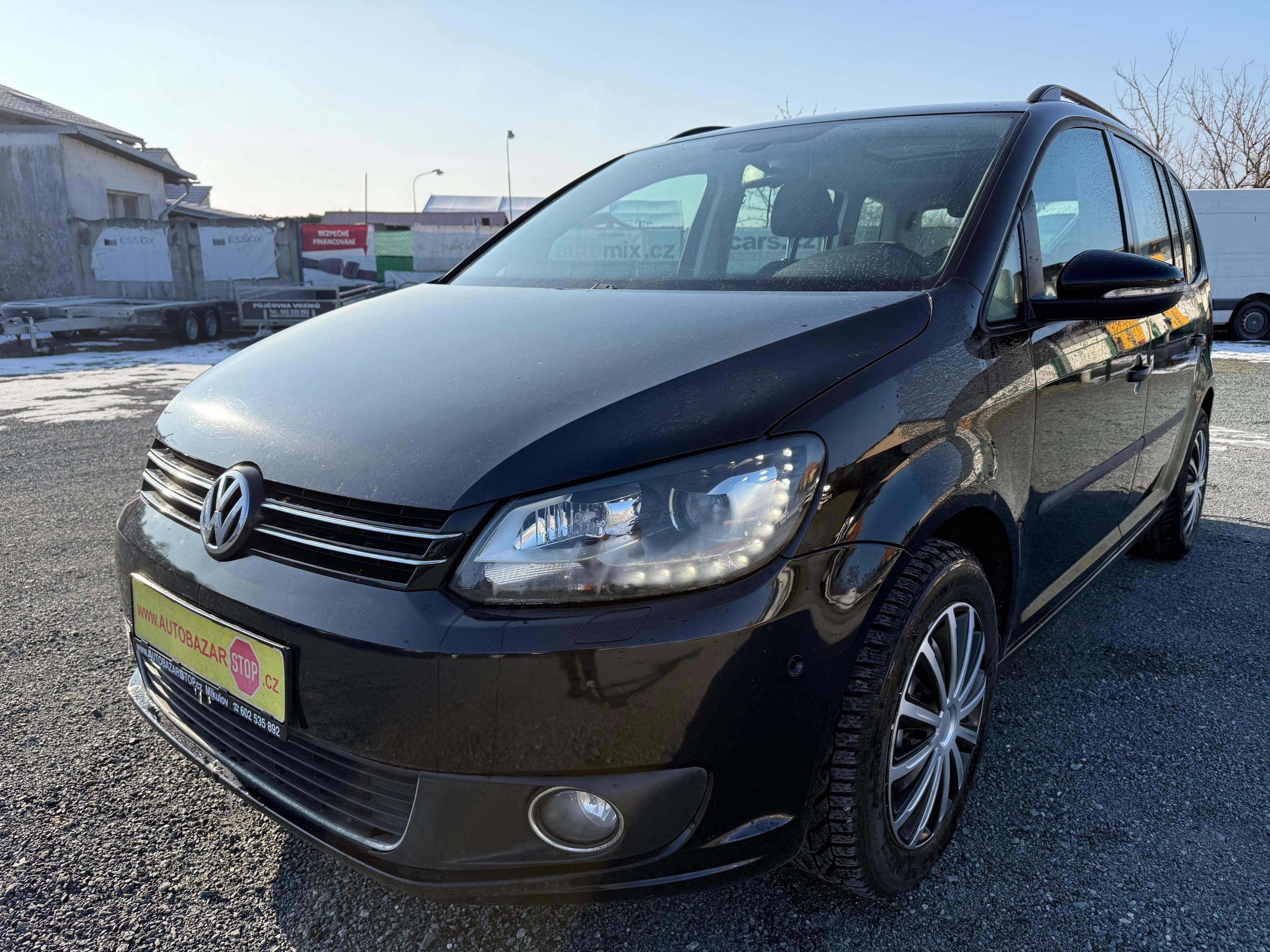Volkswagen Touran, 1.6 TDI 77 kW DSG 7-MÍST 2.MAJ - fotka 3