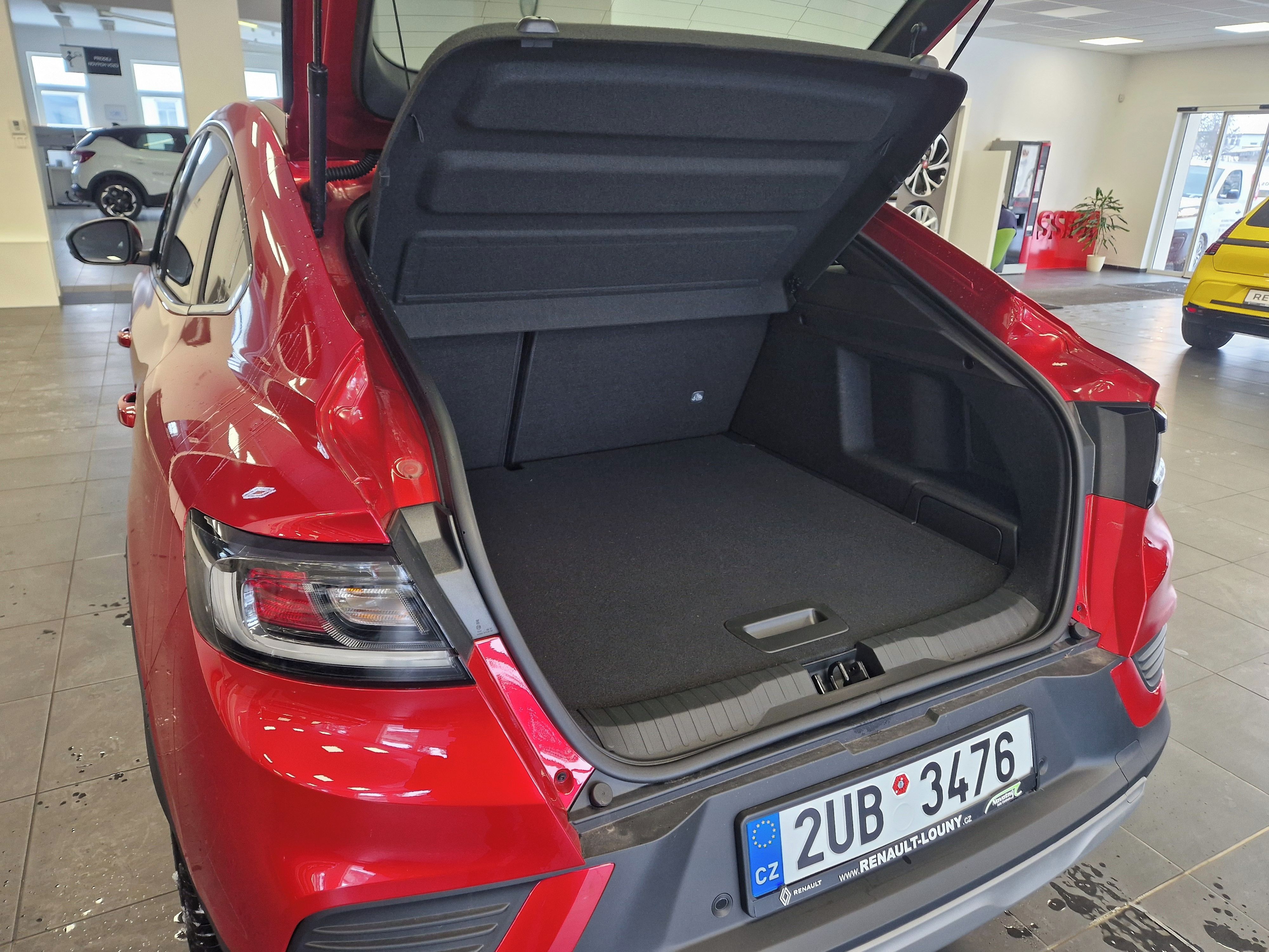Renault Arkana, techno E-Tech full hybrid 145 - fotka 6