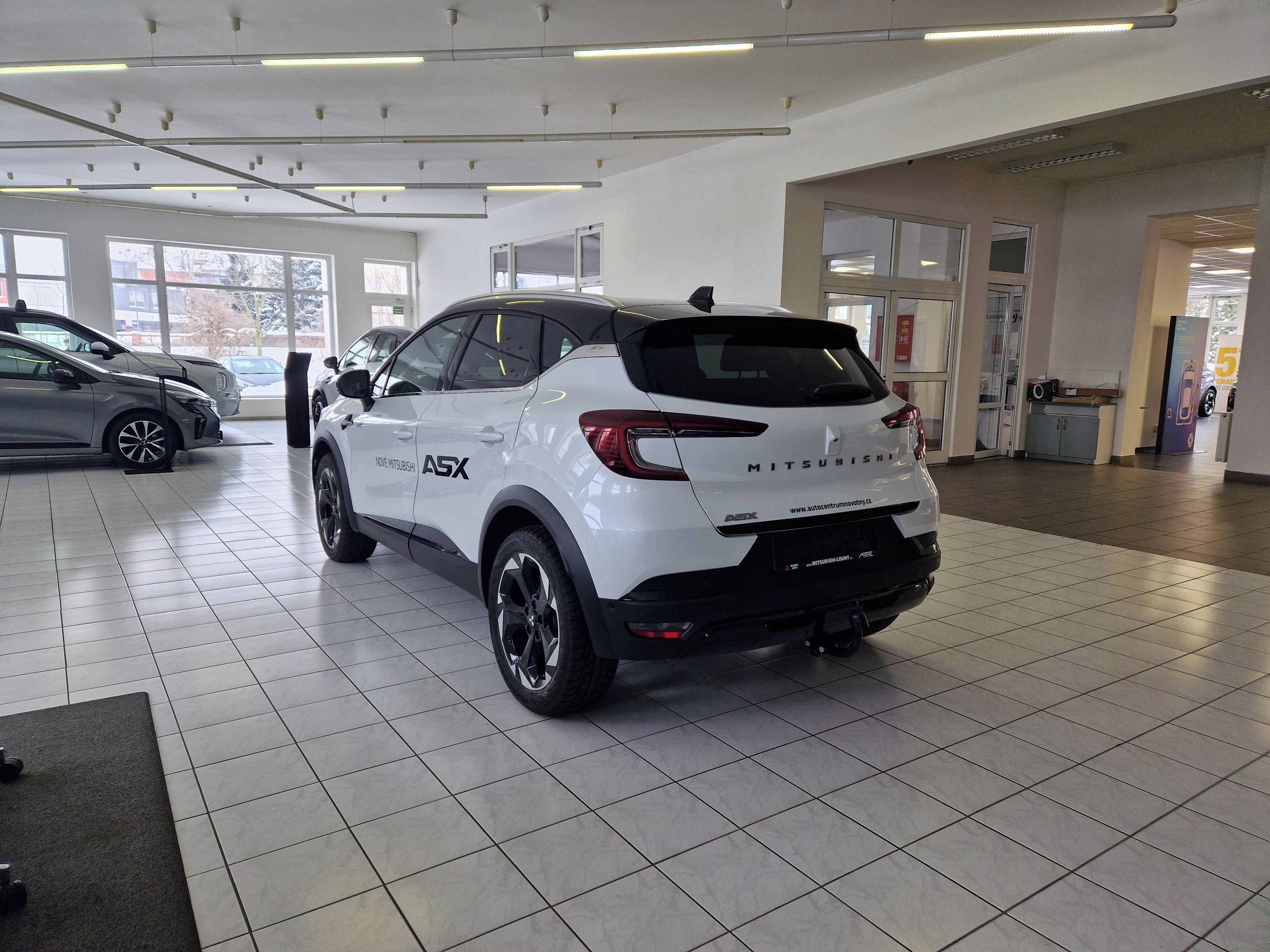 Mitsubishi ASX, INTENSE+ 1.2 DI-T 84kW/115k - fotka 6