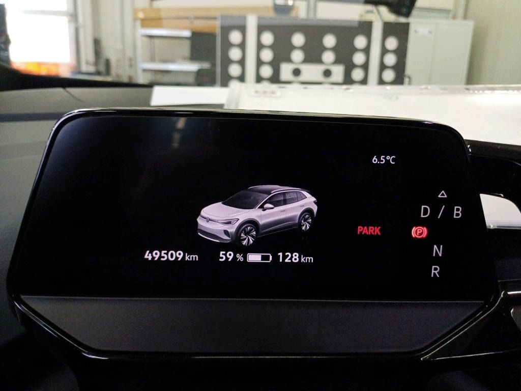 Volkswagen ID.4, Pure 125kw, 52kwh, tažný - fotka 3