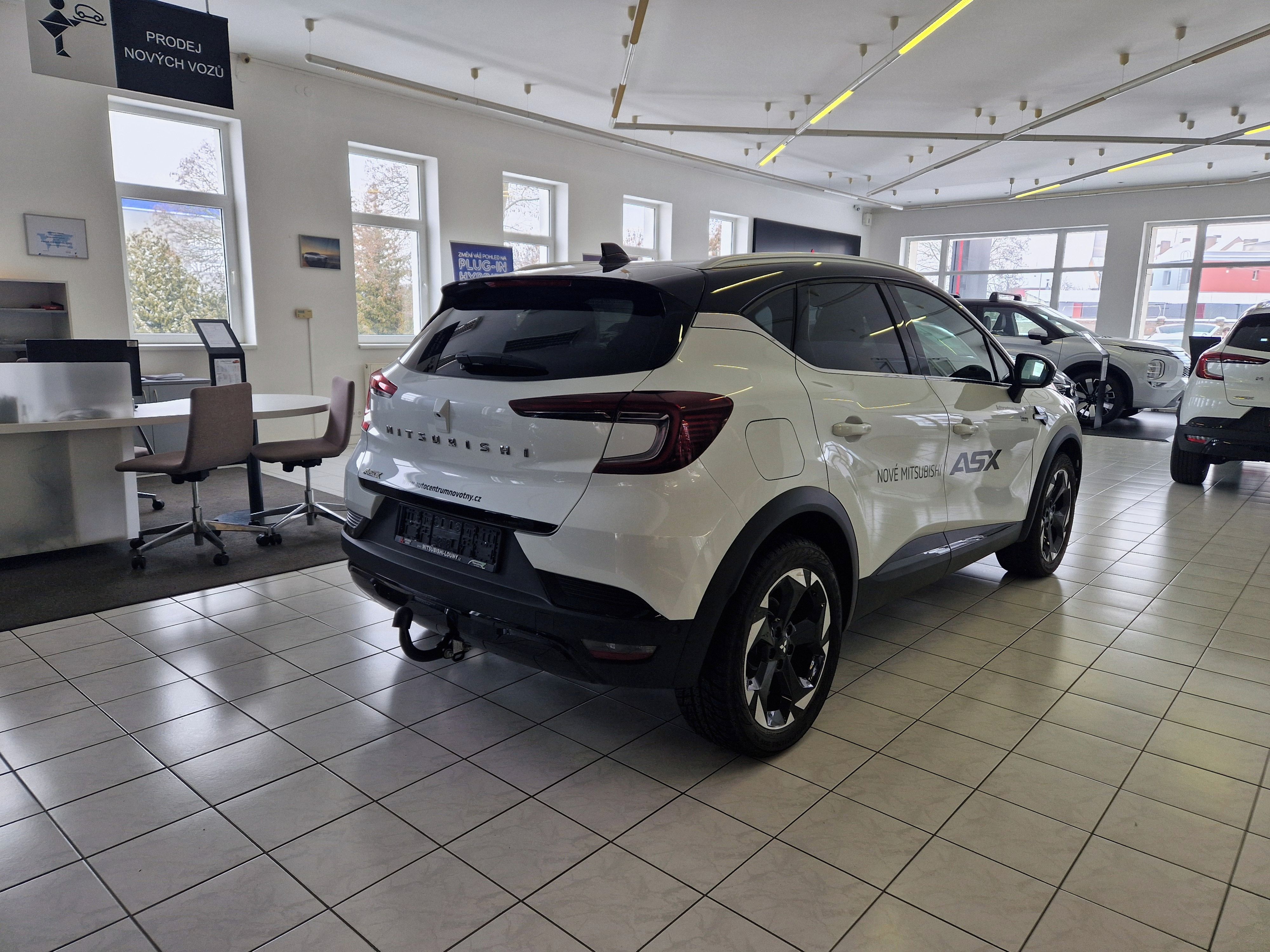 Mitsubishi ASX, INTENSE+ 1.2 DI-T 84kW/115k - fotka 4