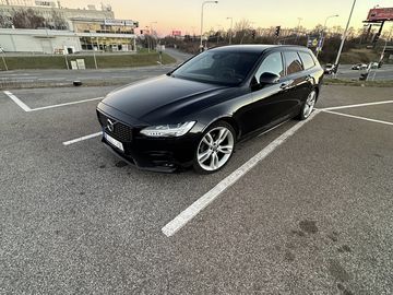 Volvo V90, D4 140kW R-Design