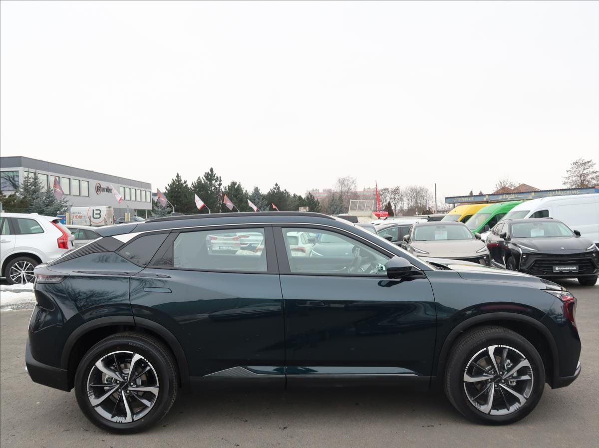 Dongfeng Mage, 1,5 T 145 kW E2 DCT7 - fotka 5