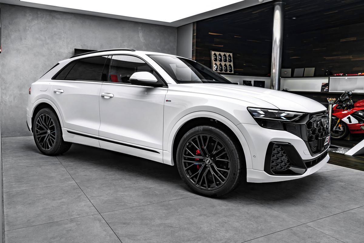 Audi Q8, 50 TDI S-line Laser B&O tažné - fotka 4