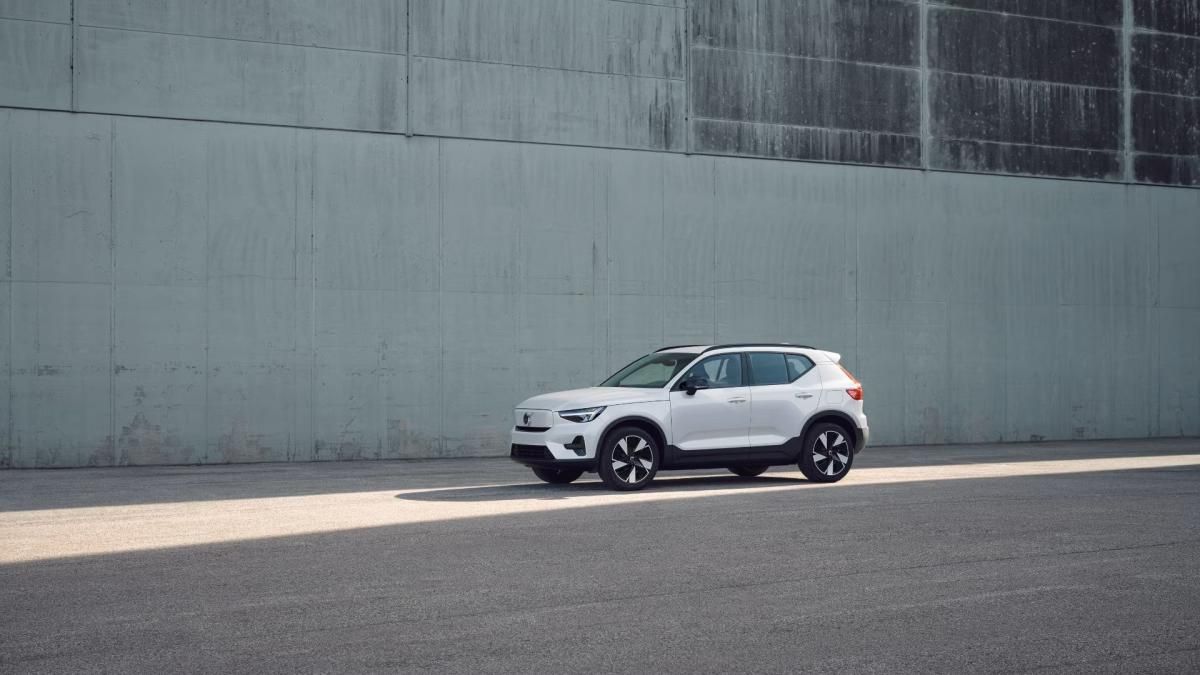 Volvo, PLUS, Single Motor, 175 kW / 2 - fotka 6