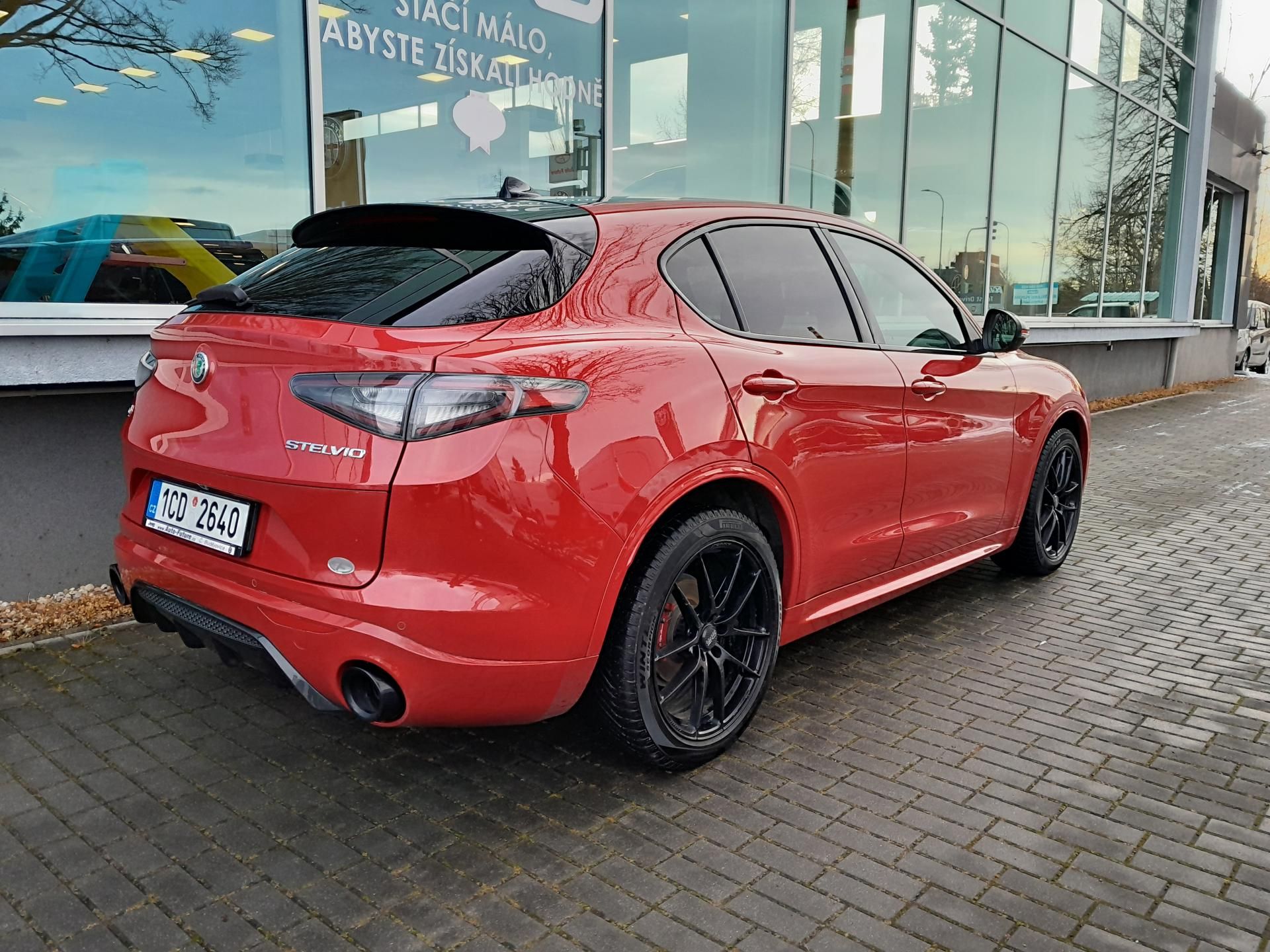 Alfa Romeo Stelvio, Tributo It. 2,2 MTJ 210PS ČR - fotka 3