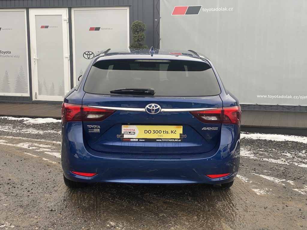 Toyota Avensis, 2.0D, ČR, Trend+, navi, pneu - fotka 5