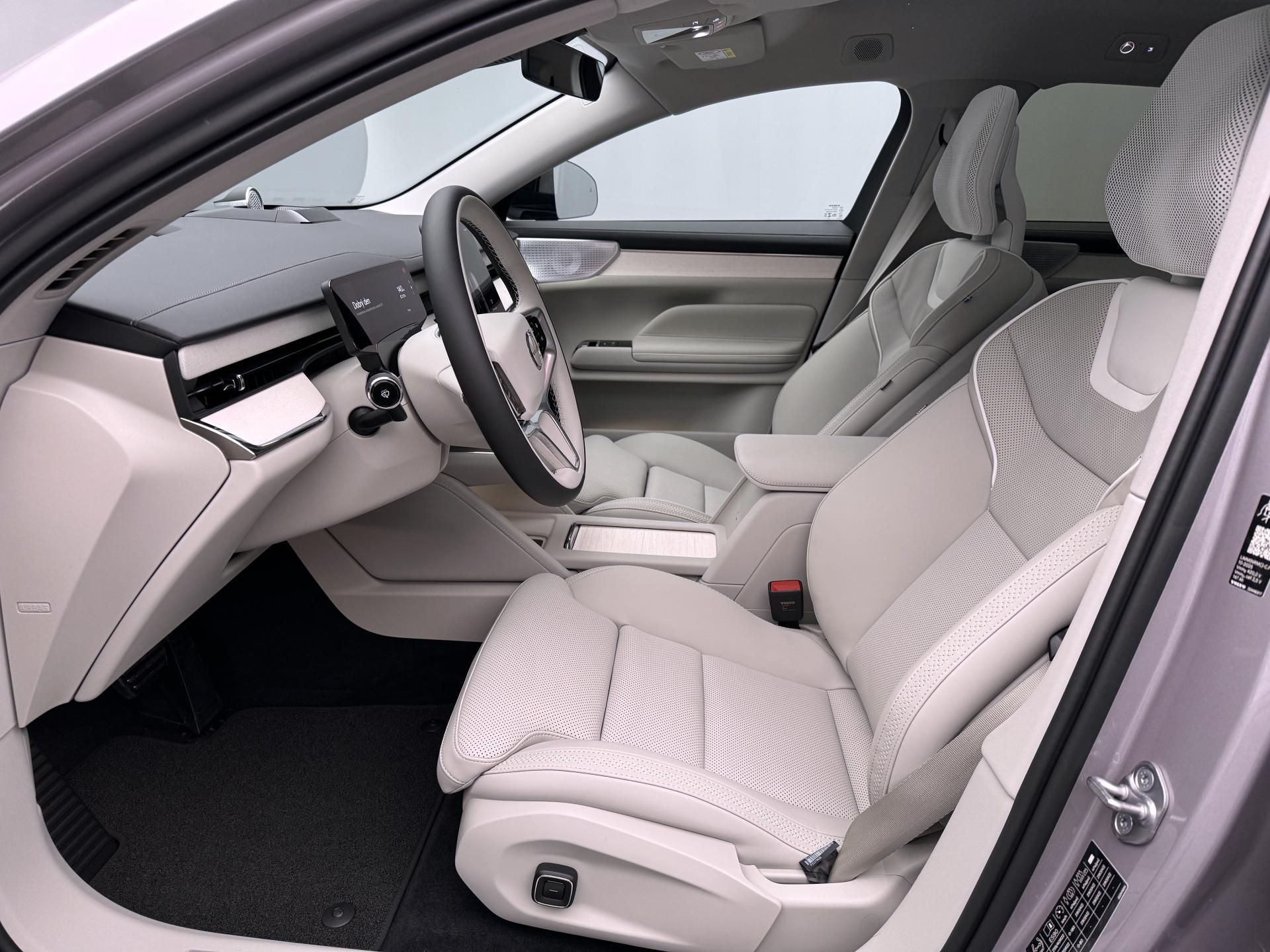 Volvo ES90, PURE ELECTRIC ULTRA - fotka 3