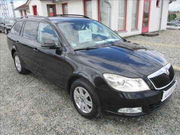1,4 TSI, servis, klimatizace,