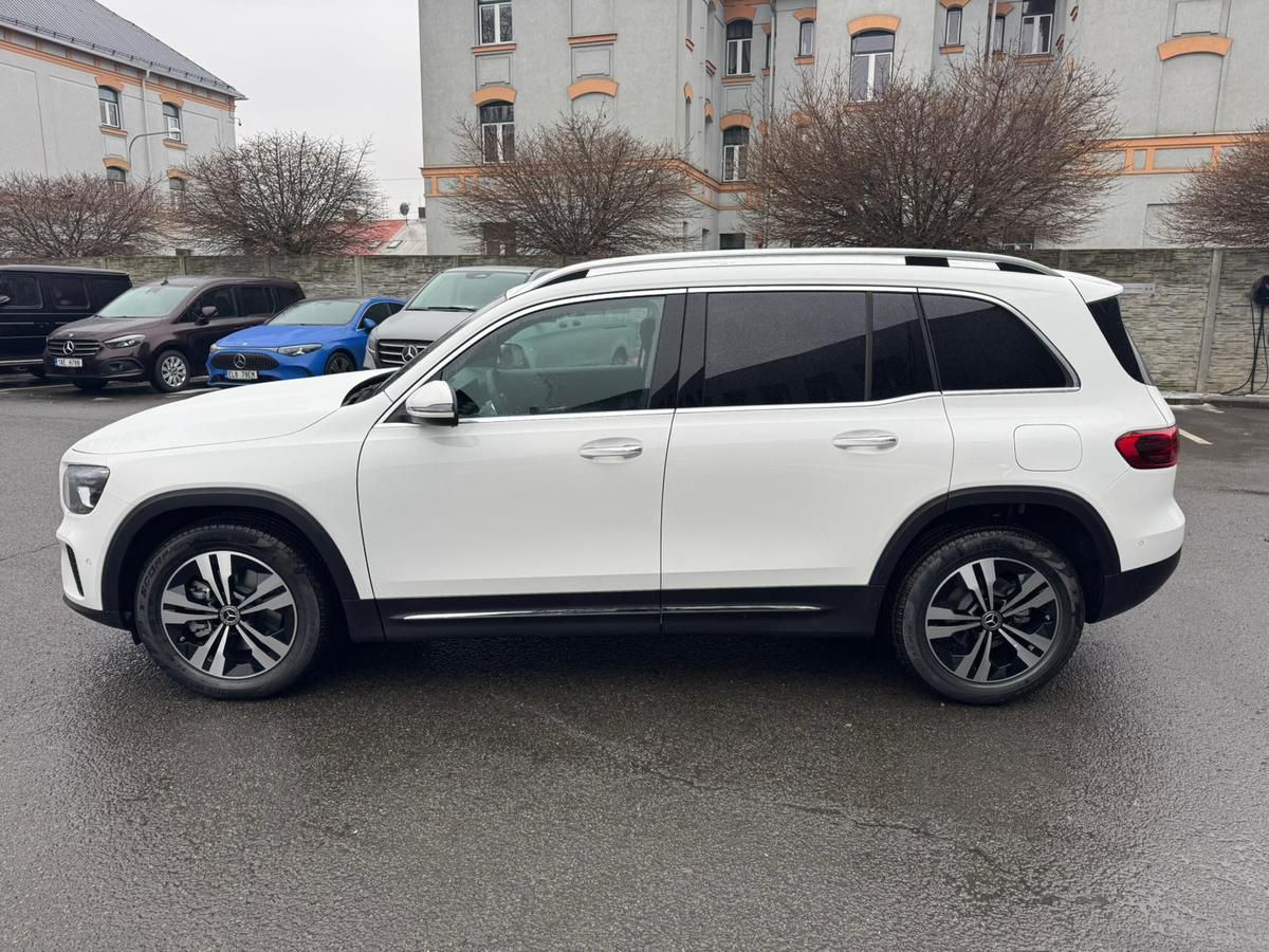 Mercedes-Benz GLB, 200 d 4MATIC - fotka 3