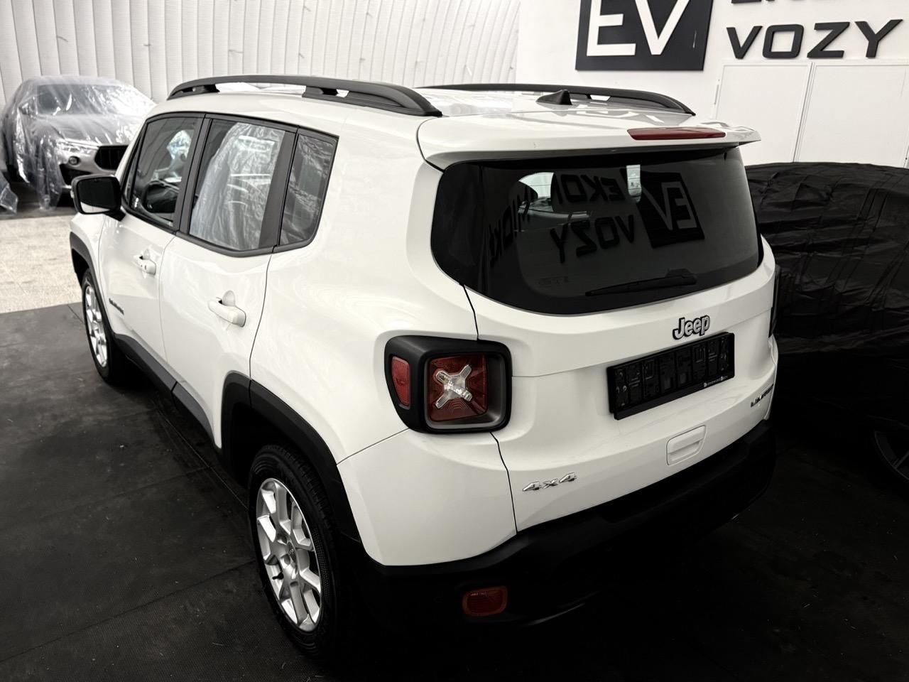 Jeep Renegade, 1.3i,T4,180CV,4WD,ZÁRUKA - fotka 5