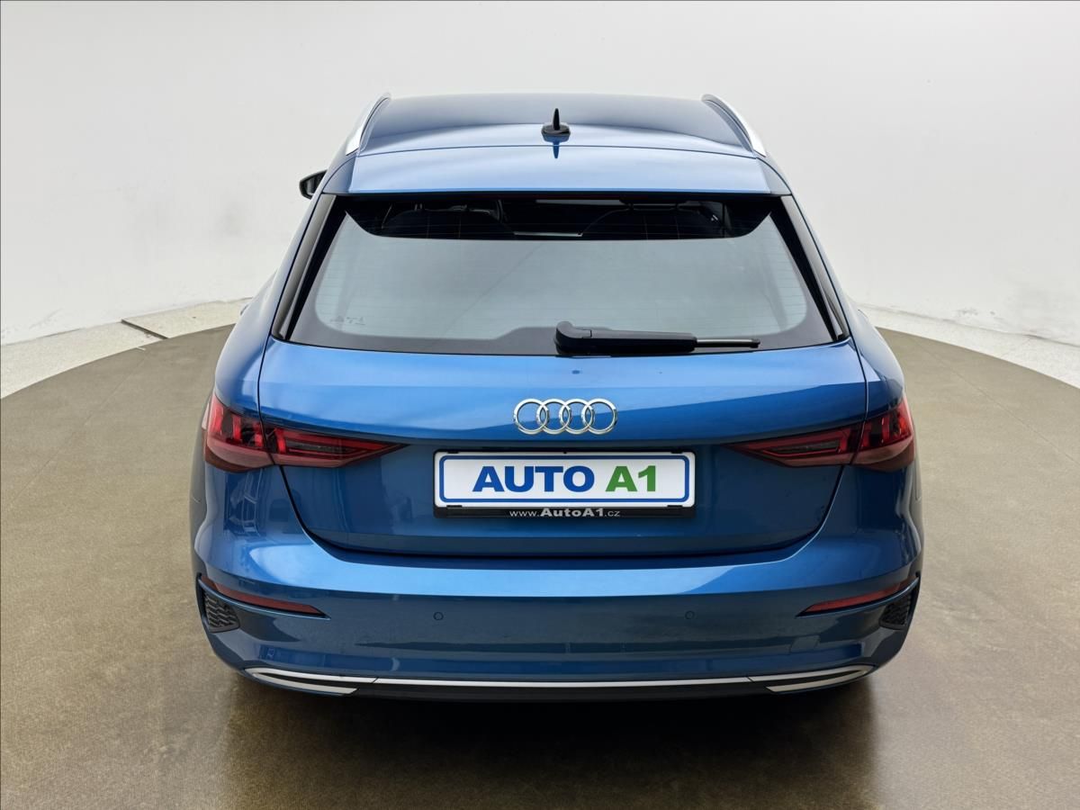 Audi A3, 1,5 110kW HUD ZÁRUKA LED ACC - fotka 5
