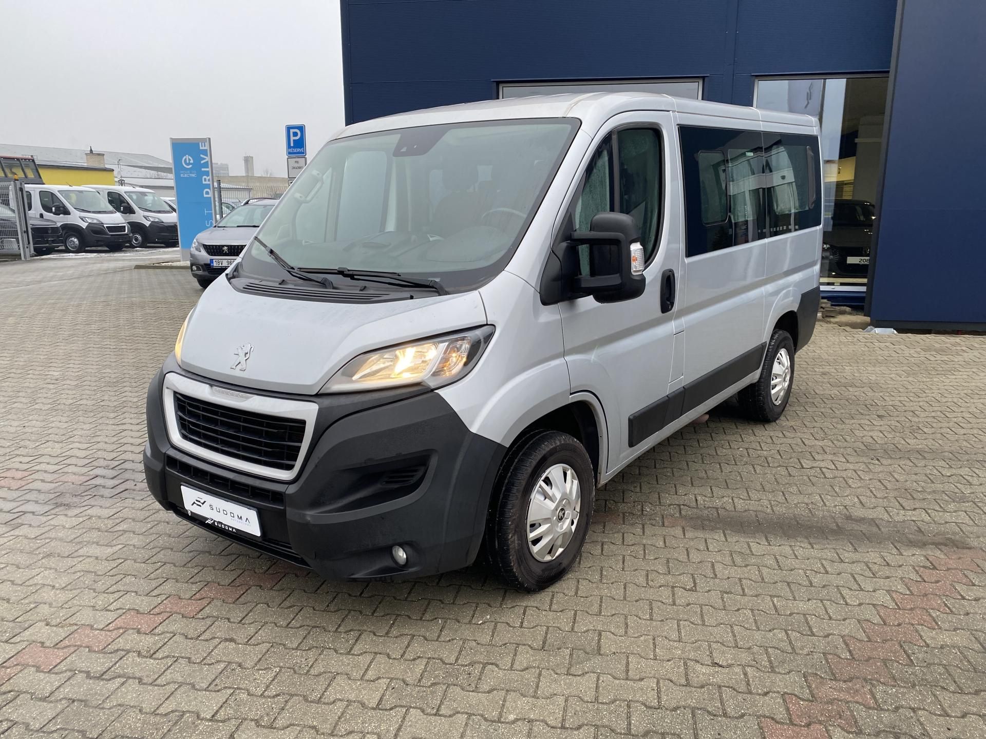 Peugeot Boxer, L1H1 BlueHDi 140k MAN6 9 míst - fotka 3