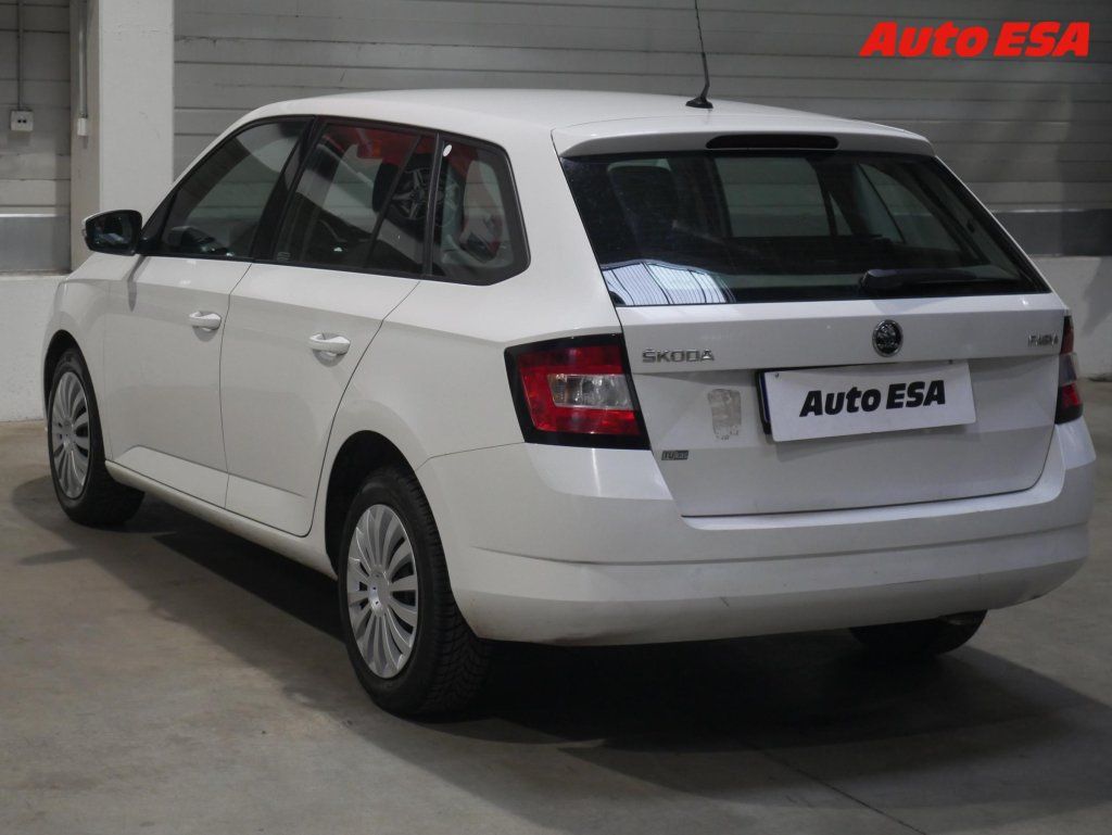 Škoda Fabia, 1.4 TDi,nez.topení,AC - fotka 4