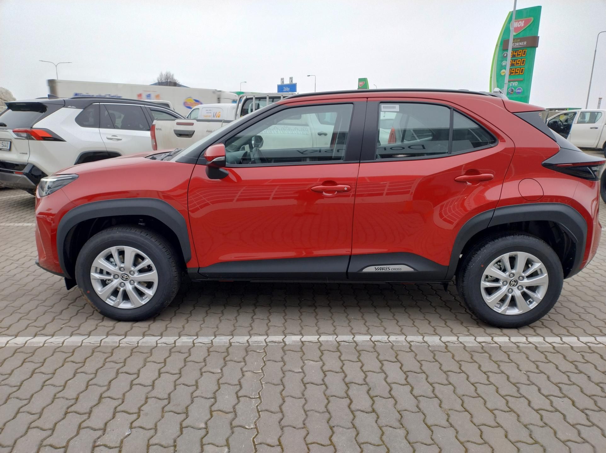 Toyota Yaris Cross, 1.5 FHEV Limited Edition - fotka 3