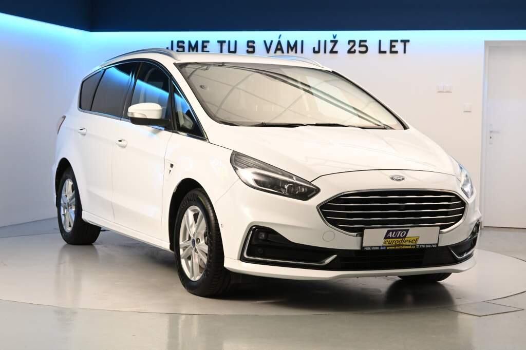 Ford S-MAX, 2.0 140 KW LED SONY ACC 8AT EC - fotka 4
