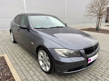 325i MANUÁL XENONY KŮŽE