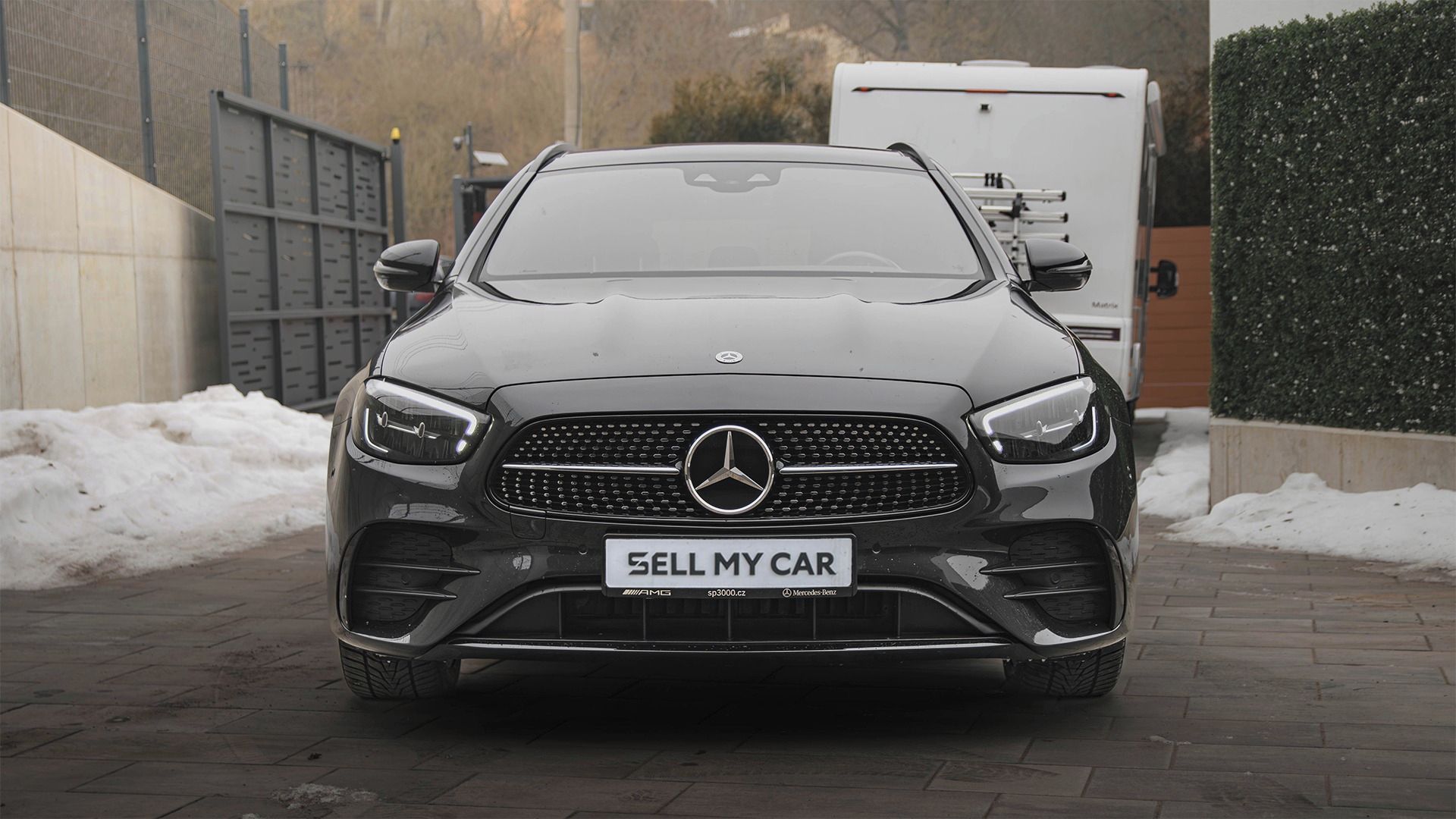 Mercedes-Benz Třídy E, 300DE 4Matic 143kW DPH Hybrid - fotka 2
