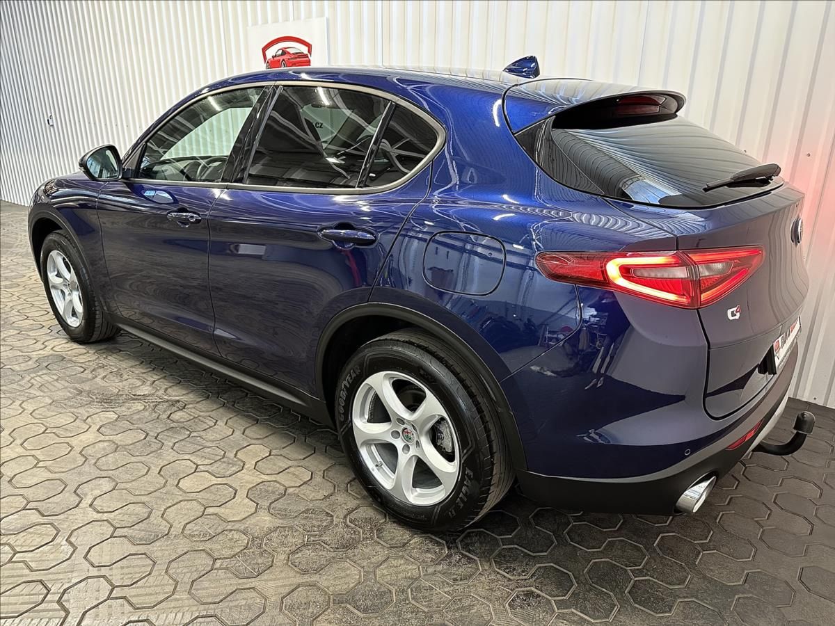 Alfa Romeo Stelvio, 2.2JTDM 154kW Q4 SUPER 2XKOLA - fotka 5