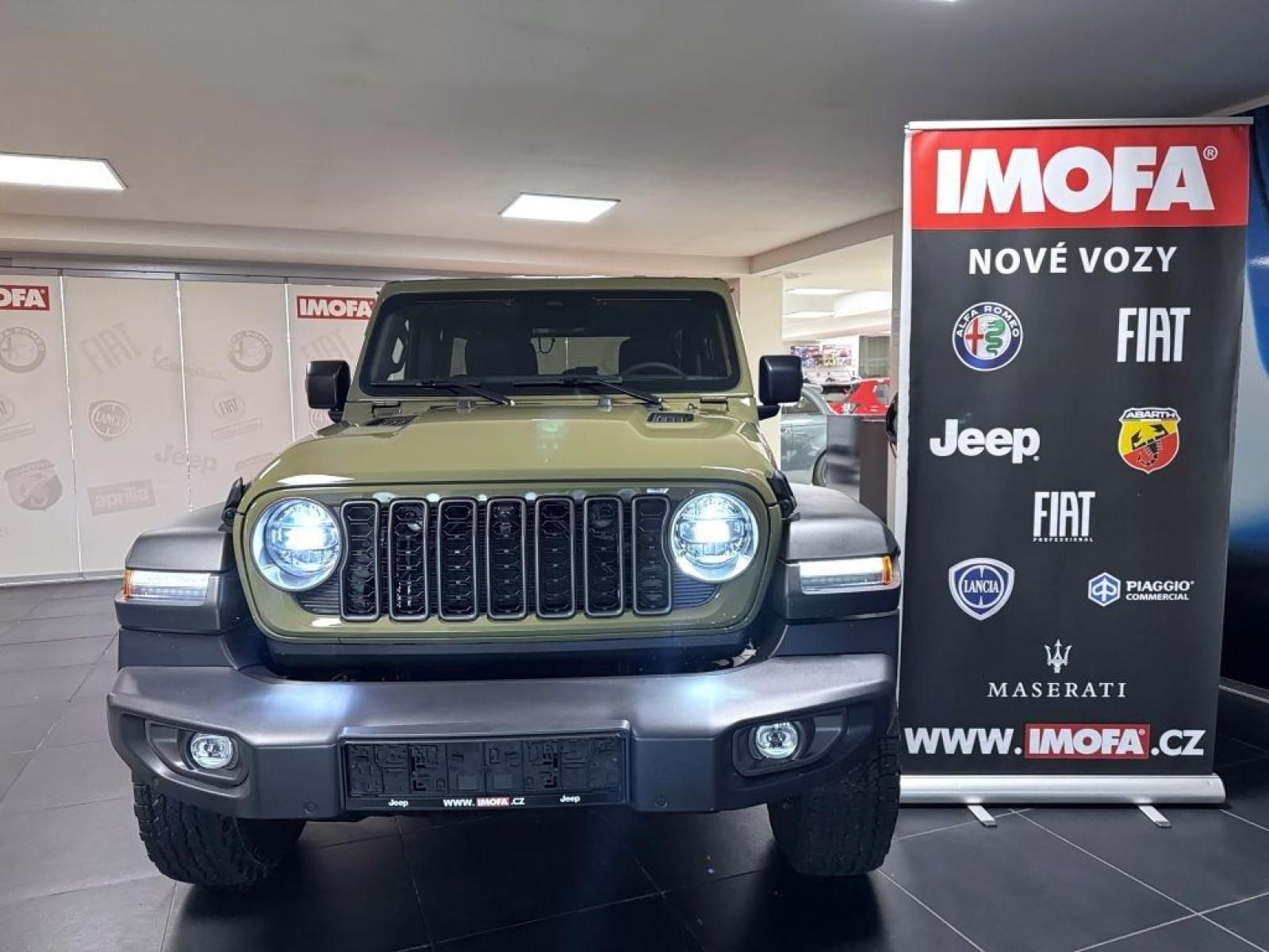 Jeep Wrangler, Unlimited 2.0T 272k AT8 - fotka 2