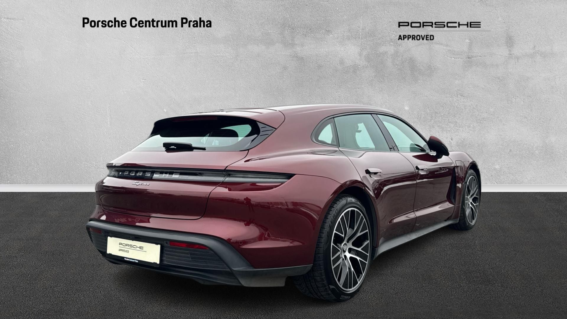 Porsche Taycan, Sport Turismo - fotka 6