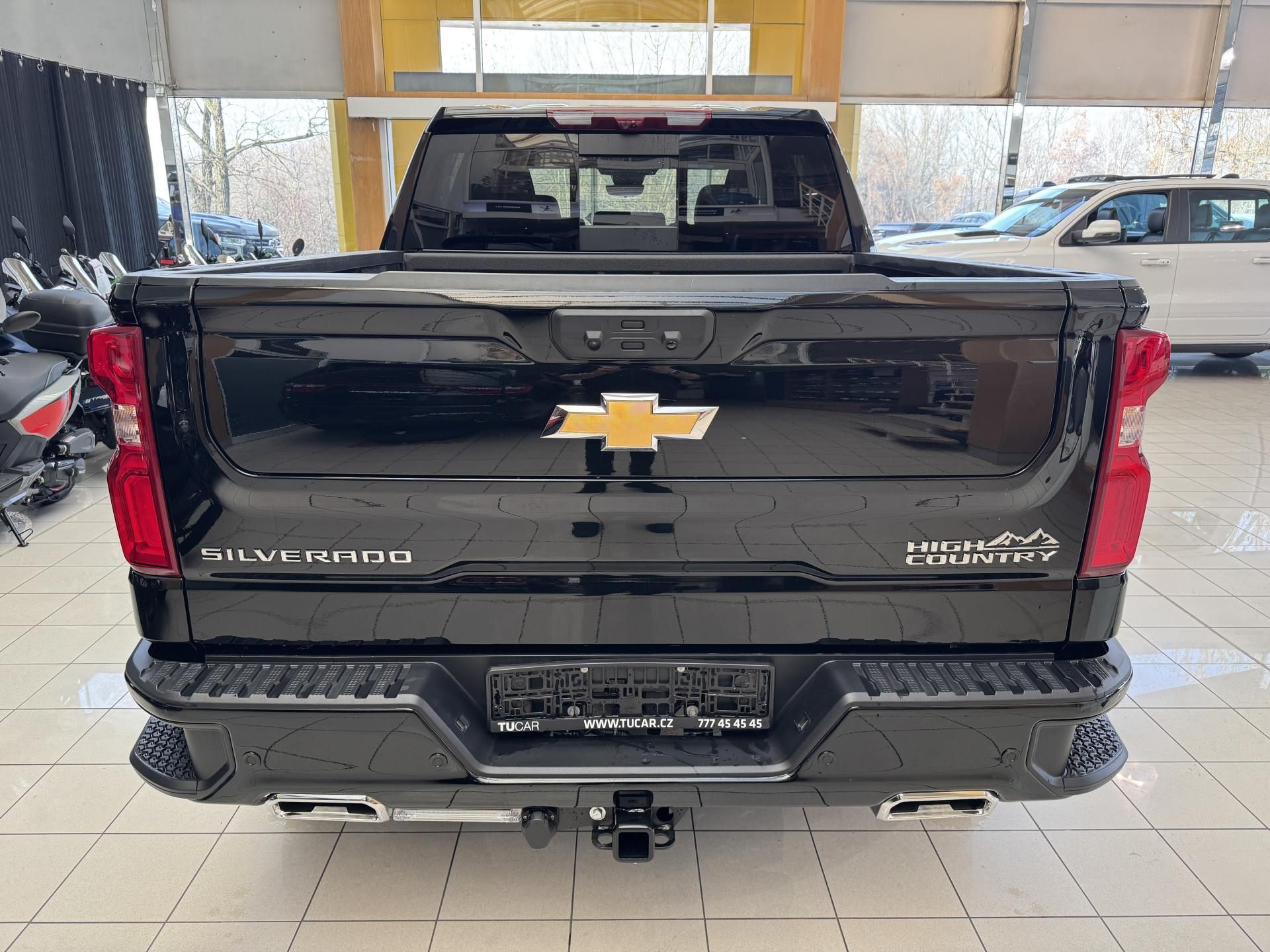 Chevrolet Silverado, High Country 6,2 V8 + LPG - fotka 4