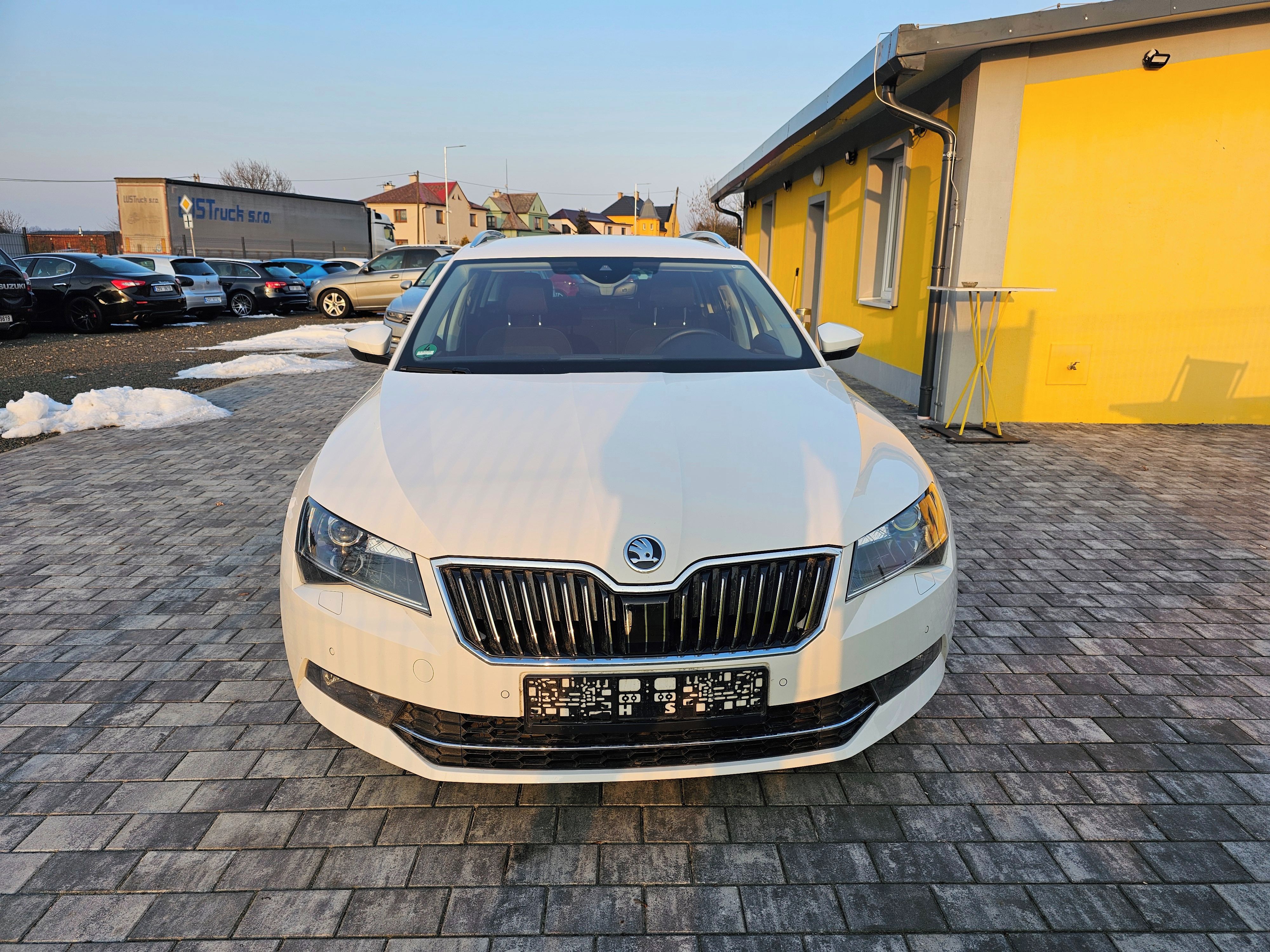Škoda Superb, Škoda Superb 2.0 TDI 110kw - fotka 3
