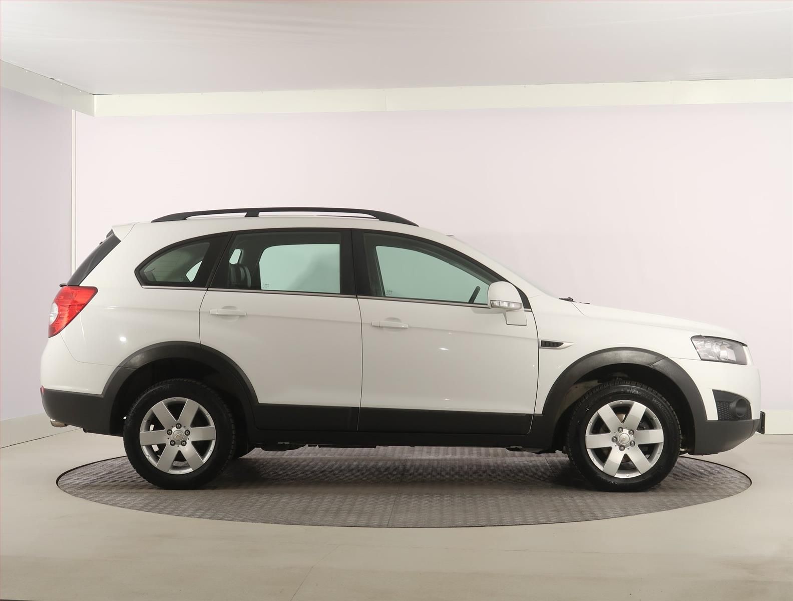 Chevrolet Captiva, 2.2 VCDI, NOVÁ CENA, 4X4 - fotka 6