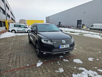VW Touareg 4x4 3.6FSI STK kola