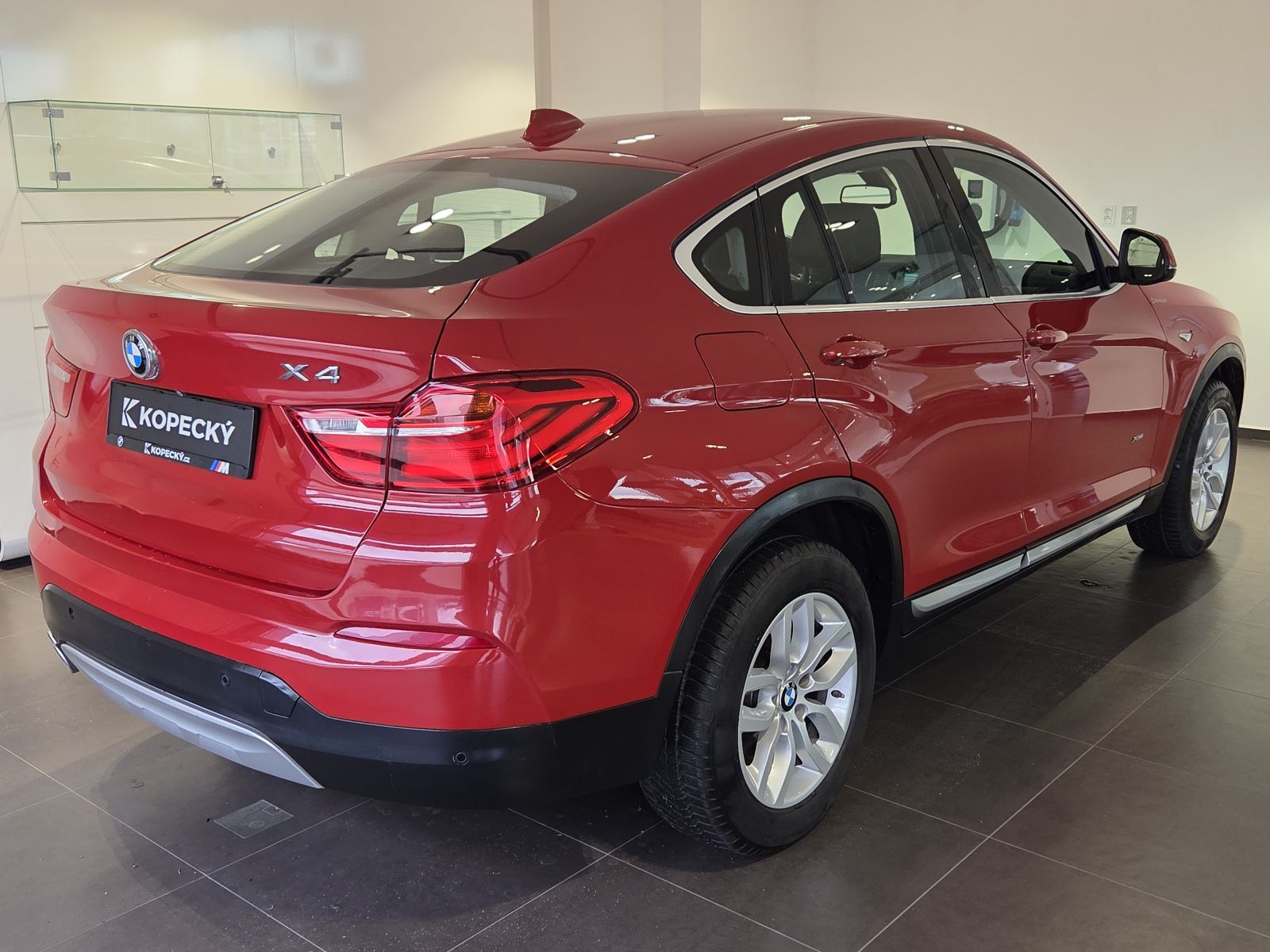 BMW X4, xDrive 30d xLine - fotka 6