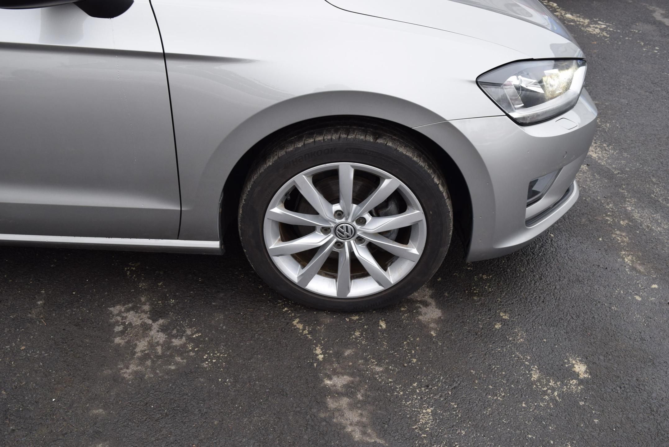 Volkswagen Golf Sportsvan, 1.4TSI 92kwCOMFORTLINE BMT XEN - fotka 6