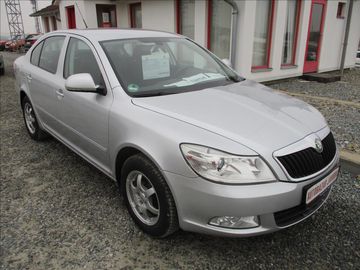 1,4 TSI Elegance,klima,servis,