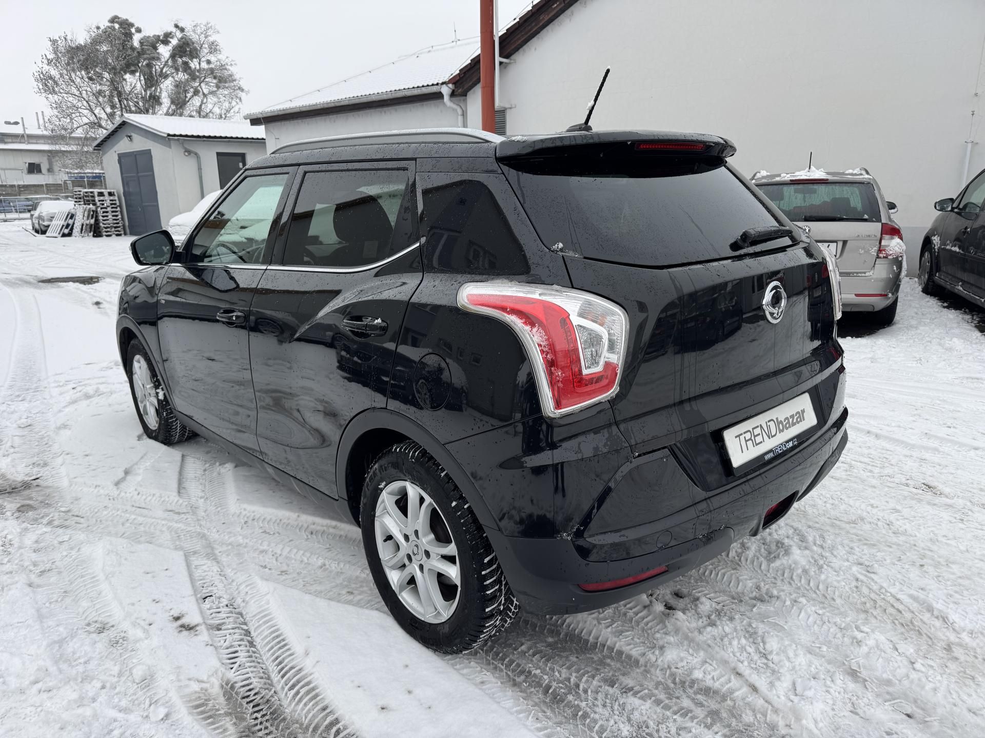 SsangYong Tivoli, 1,6i 4x4 Automat - fotka 5