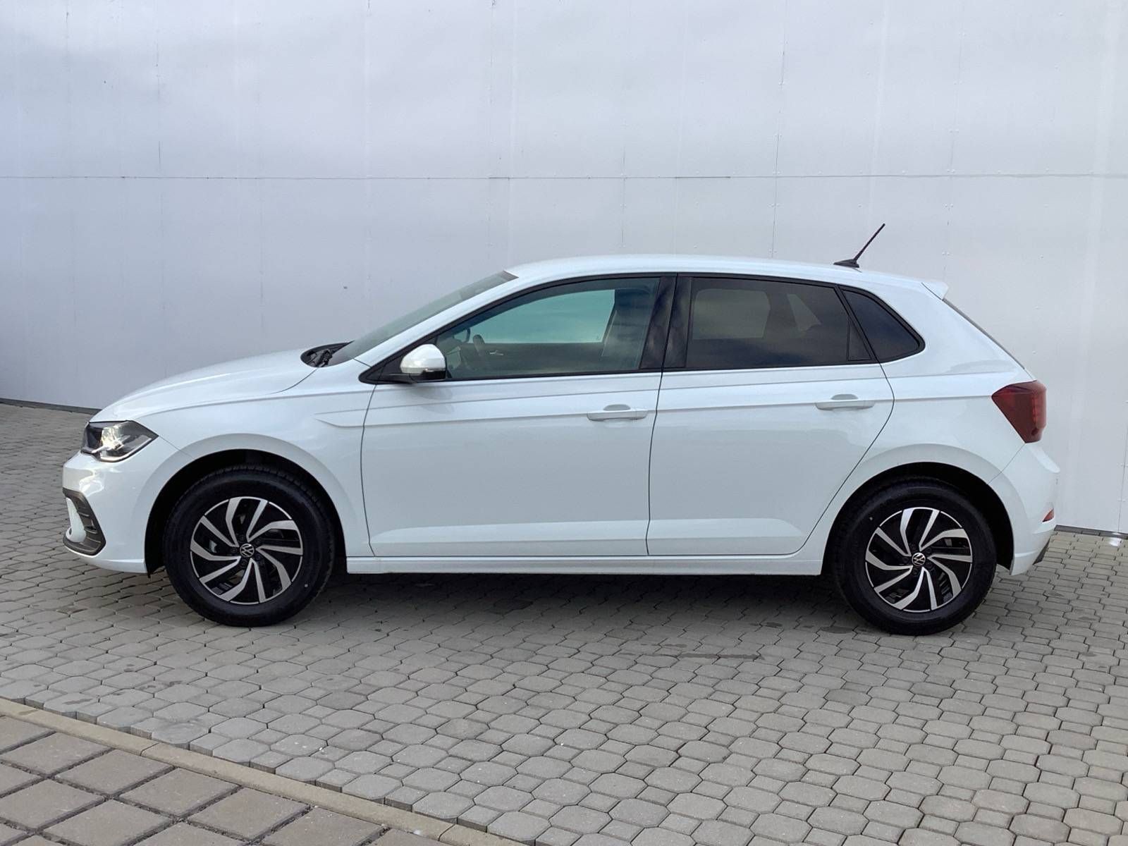 Volkswagen Polo, People 5G 1,0TSI - fotka 3