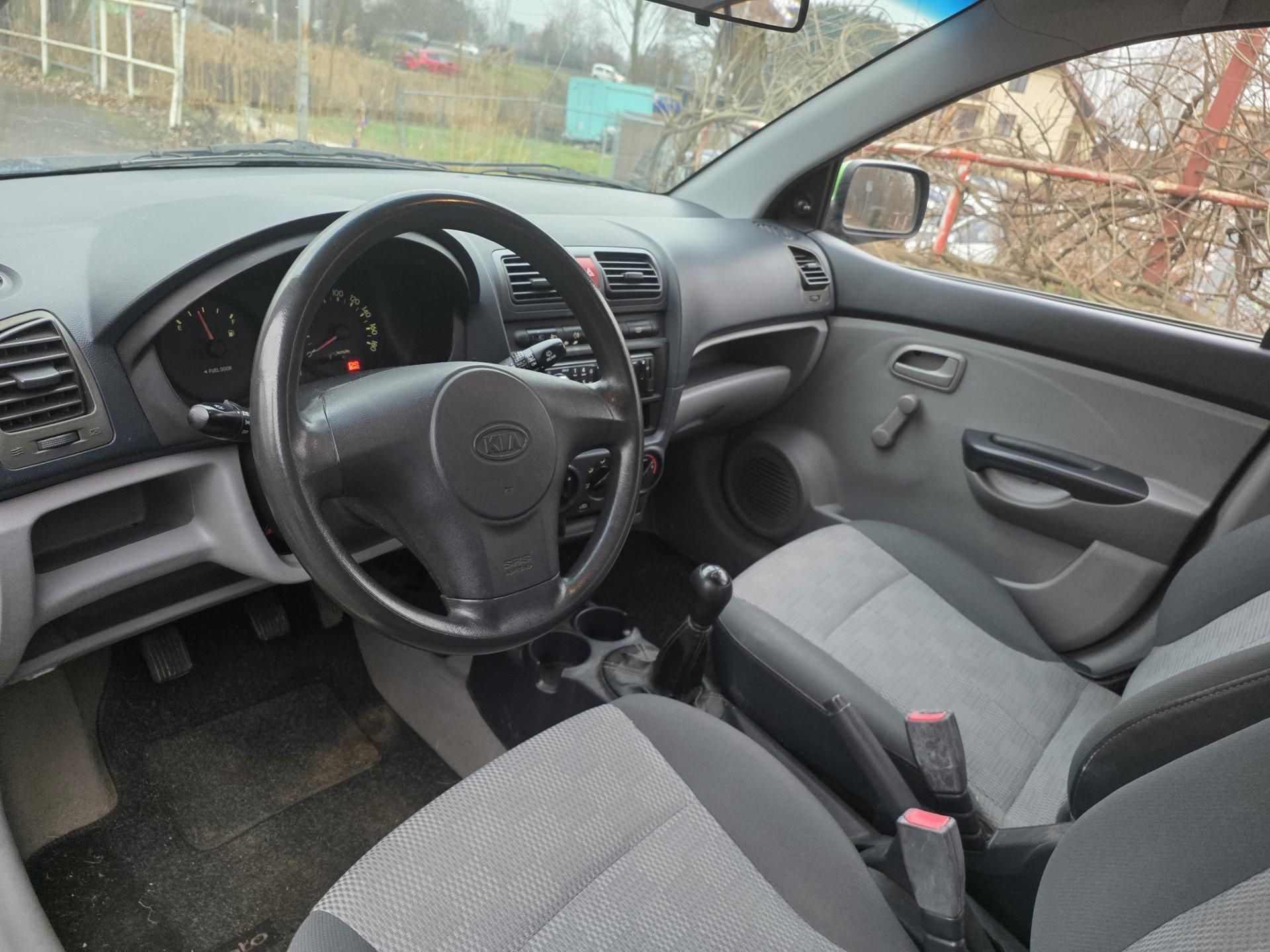 Kia Picanto, 1.0-CENTRÁL-NÍZKÉ KM - fotka 2