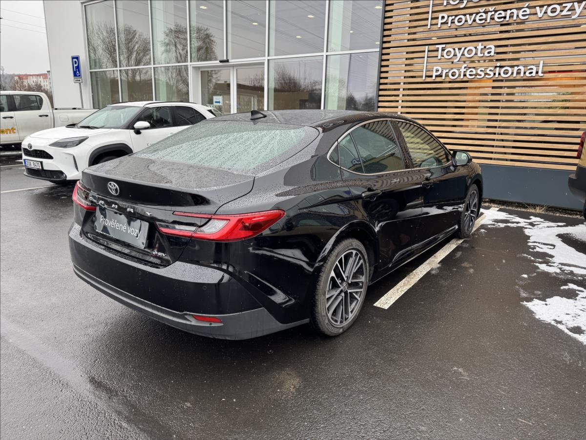 Toyota Camry, 2,5 EXECUTIVE - fotka 2