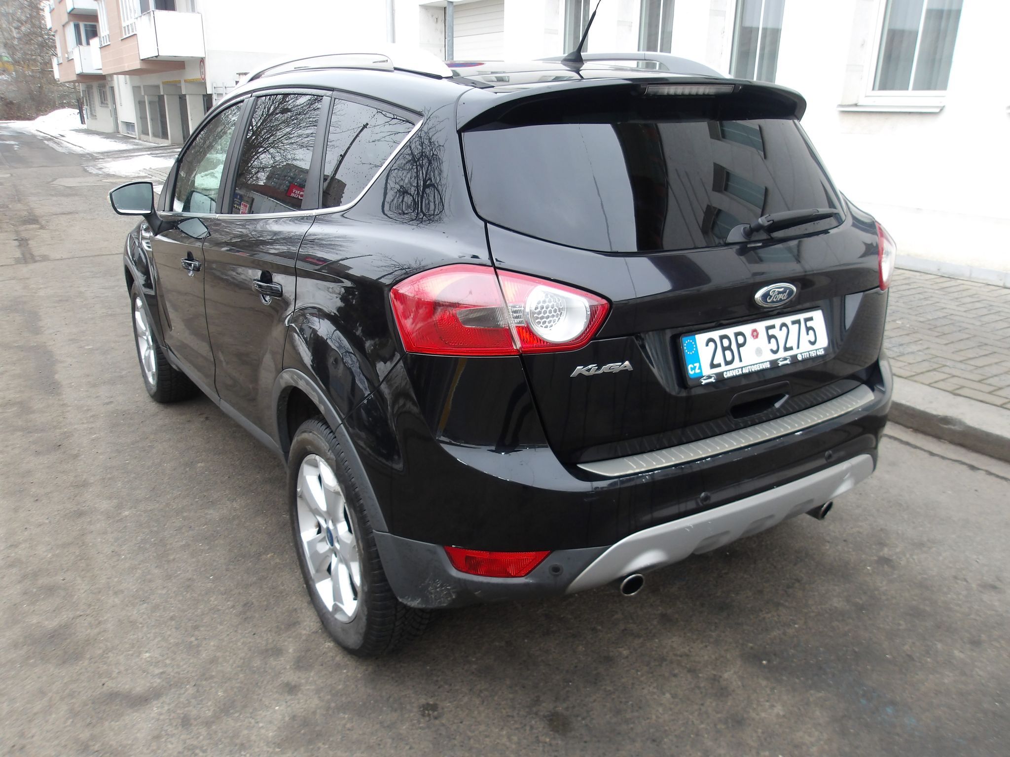 Ford Kuga, 2,0TDCi AUTOMAT! TITANIUM! - fotka 4