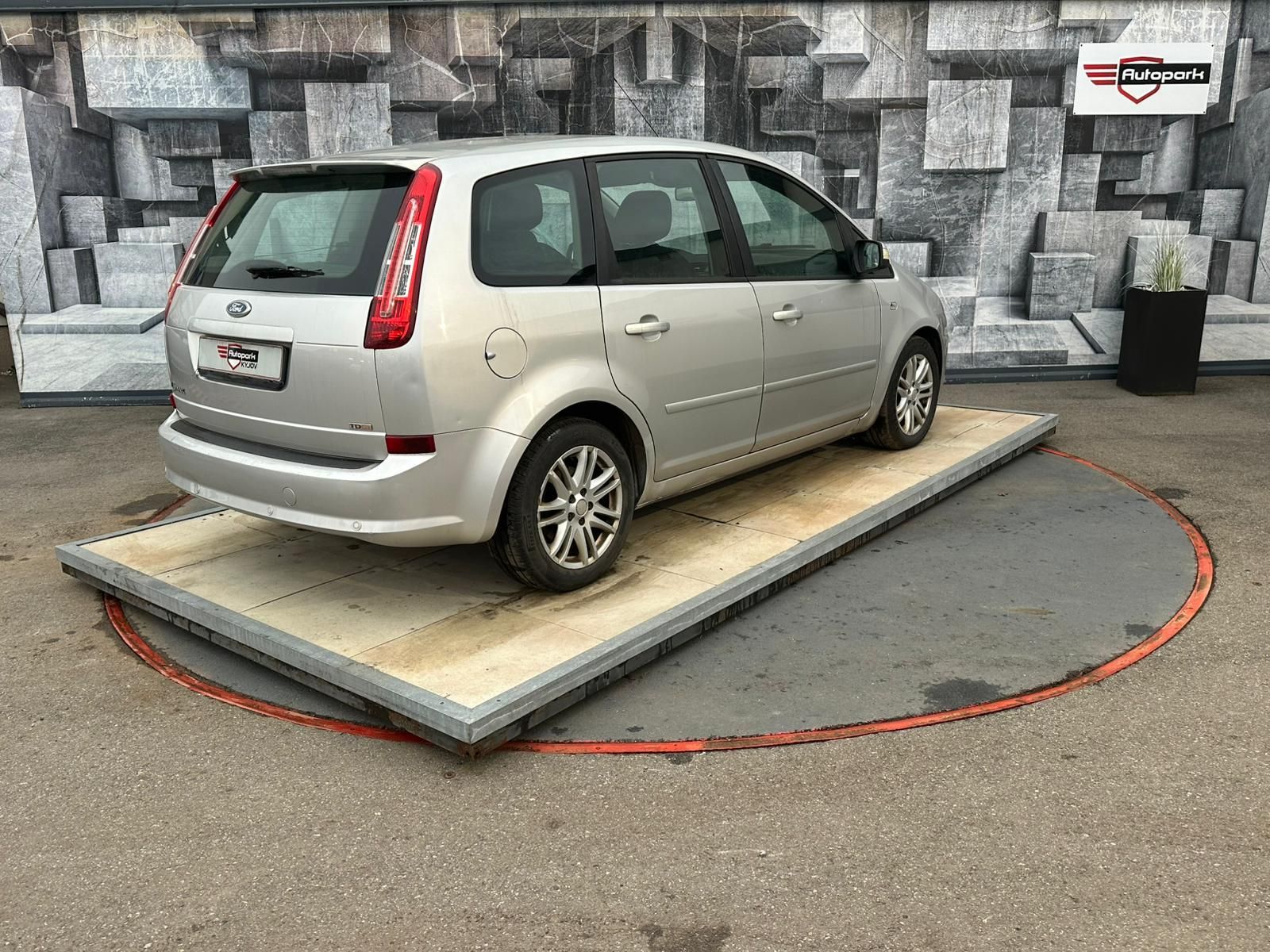 Ford C-MAX, 1.8TDCi, 85KW - fotka 6
