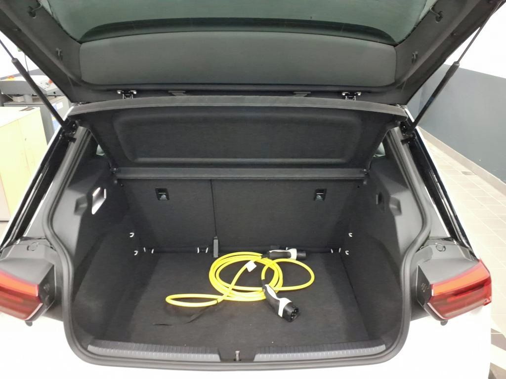 Volkswagen ID.3, Pro Performance 150kw, 58kwh - fotka 6
