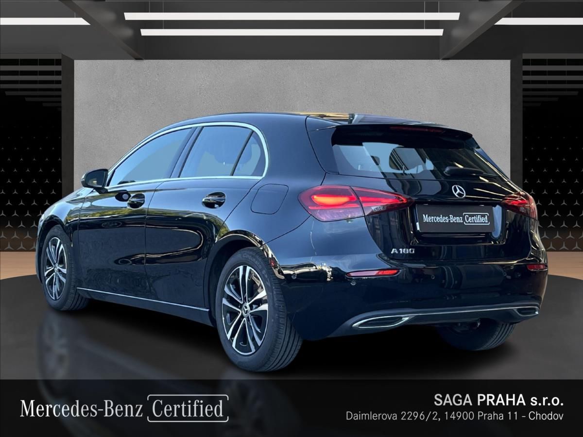 Mercedes-Benz Třídy A, A 180 Progressive Line - fotka 3
