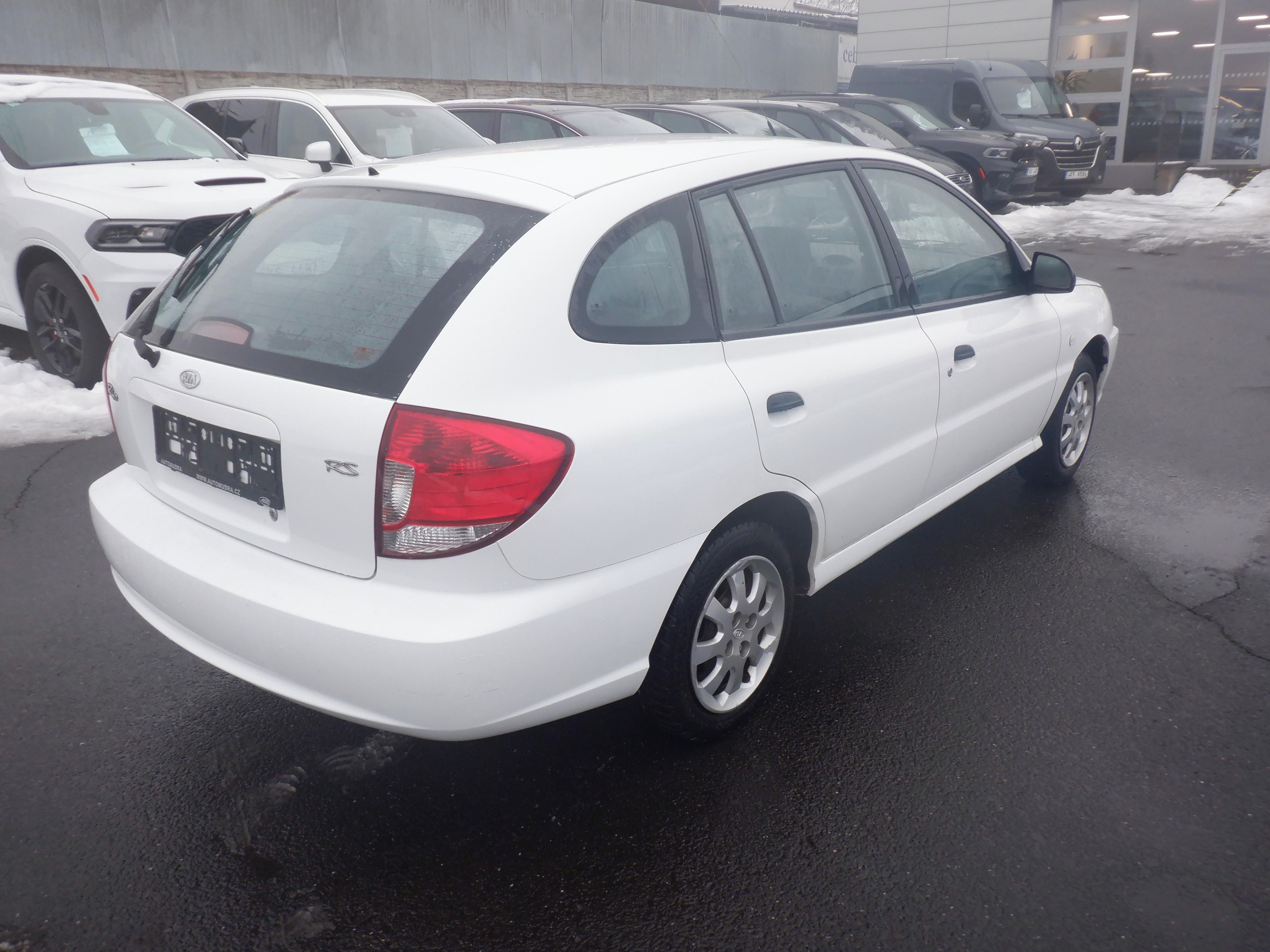 Kia Rio, 1.3i - fotka 5