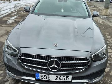 E220 d Avantgarde, serv kniha