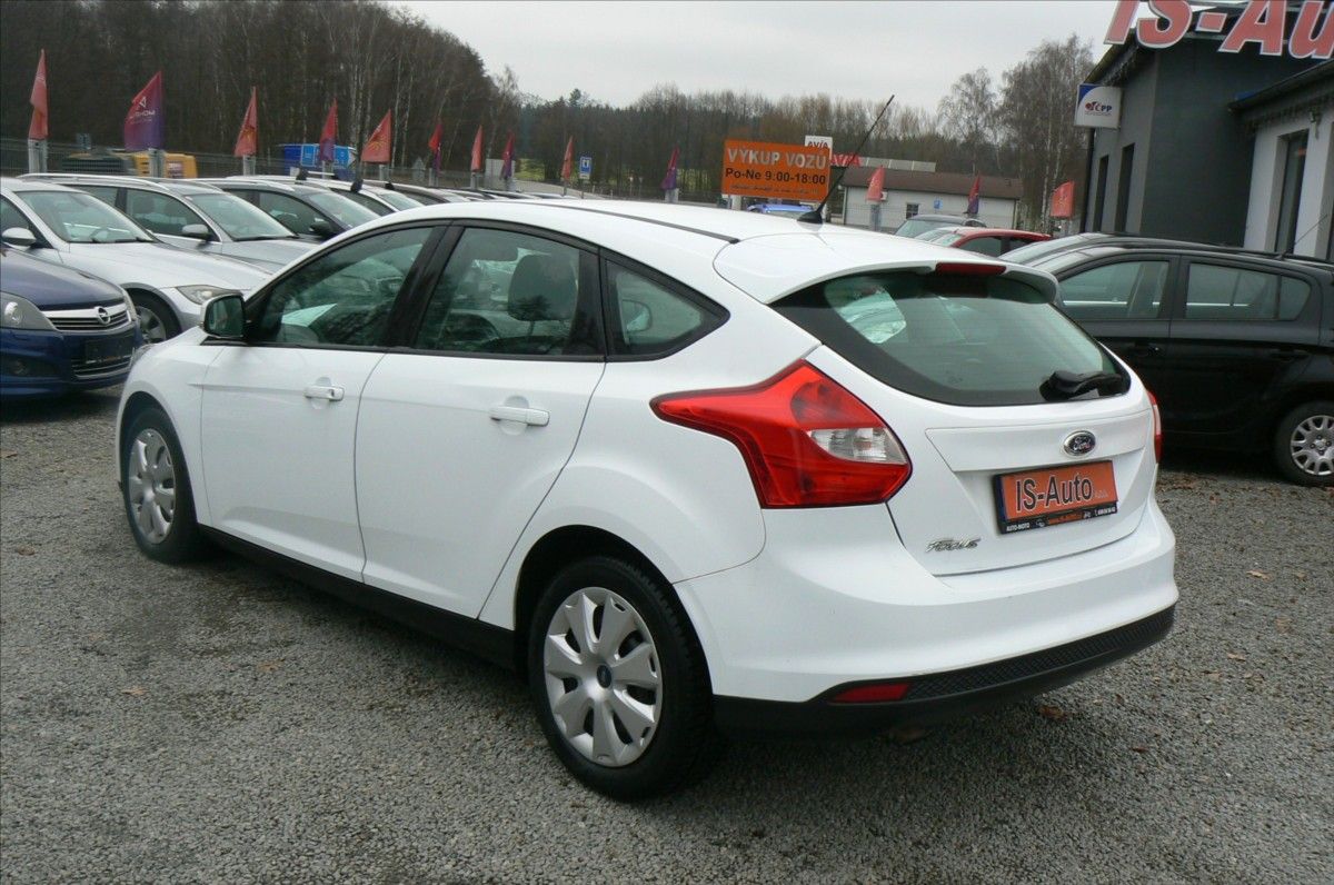 Ford Focus, 1,6 TDCi - fotka 5