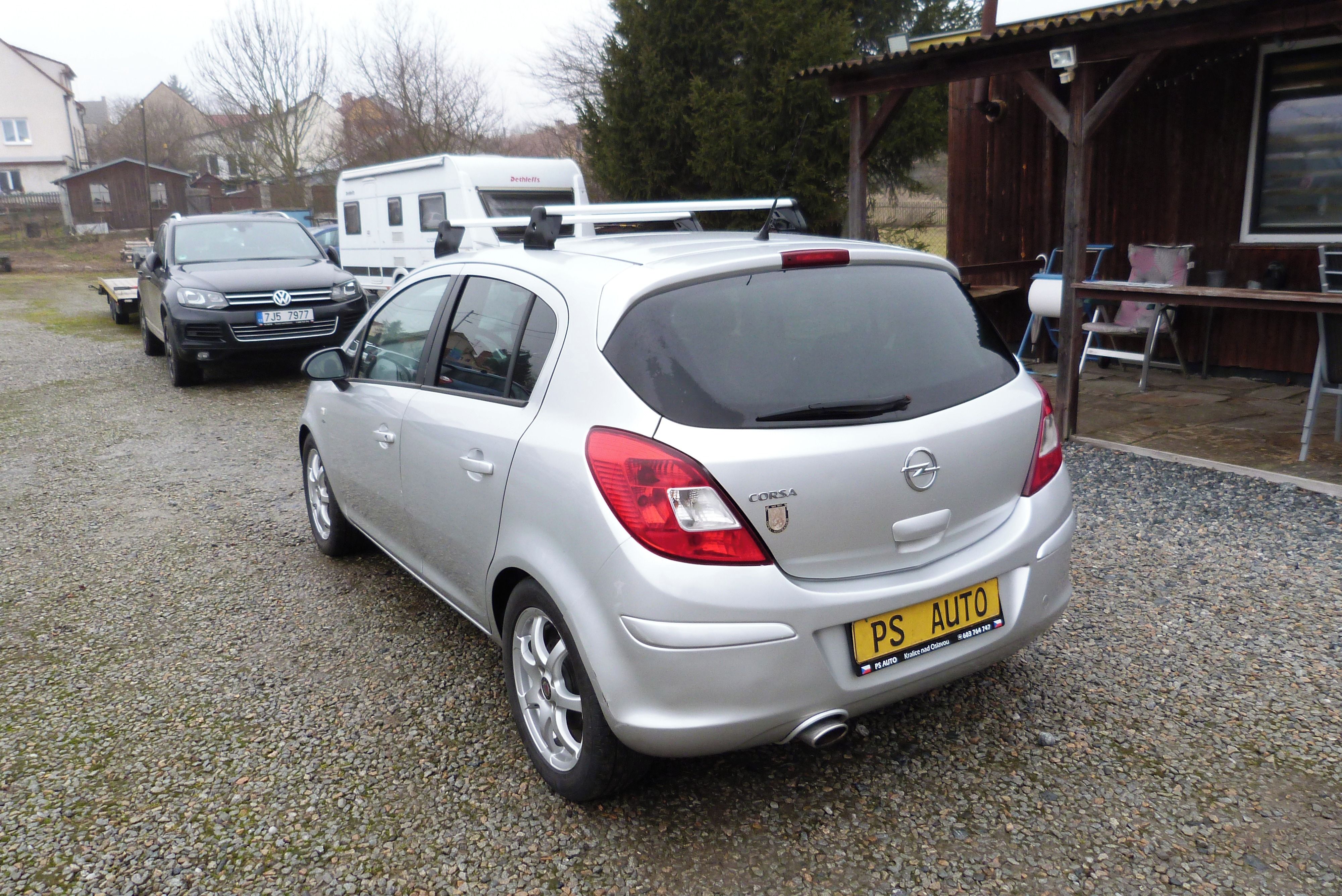 Opel Corsa, 1.4i 16v 66kw - fotka 6